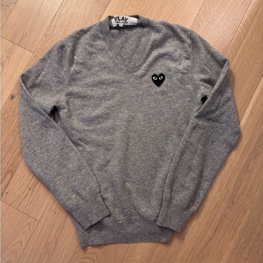 Comme des Garcons Gray V-Neck Sweater
